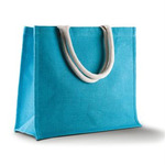 Jute beach bag.
